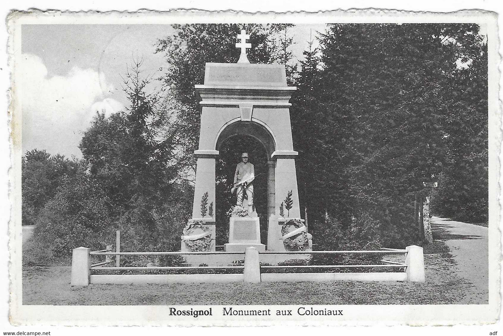 CPSM ROSSIGNOL, MONUMENT AUX COLONIAUX, Format 9 Cm Sur 14 Cm Environ, TINTIGNY, PROVINCE DE LUXEMBOURG, BELGIQUE - Tintigny