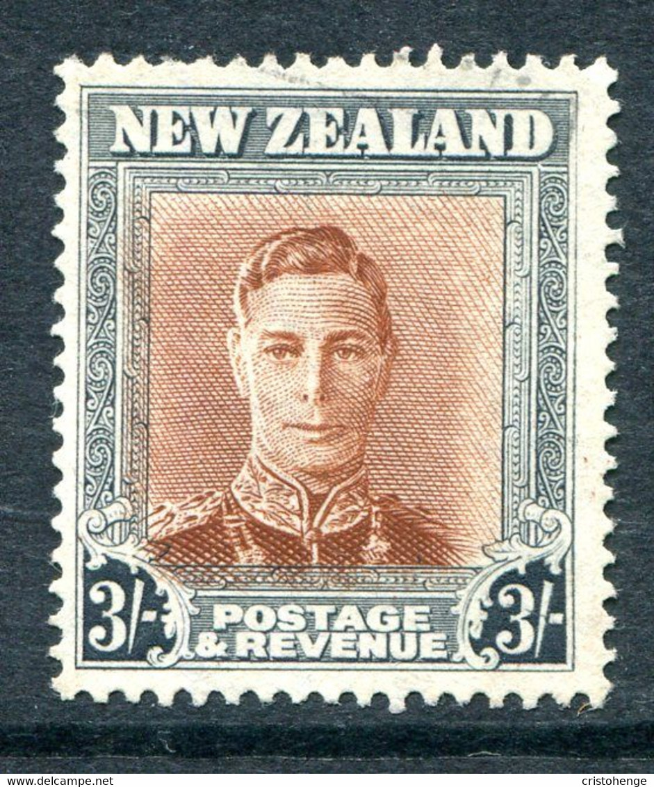 New Zealand 1947-52 King George VI Definitives - 3/- Brown & Grey - Wmk. Sideways Used (SG 689) - Usati