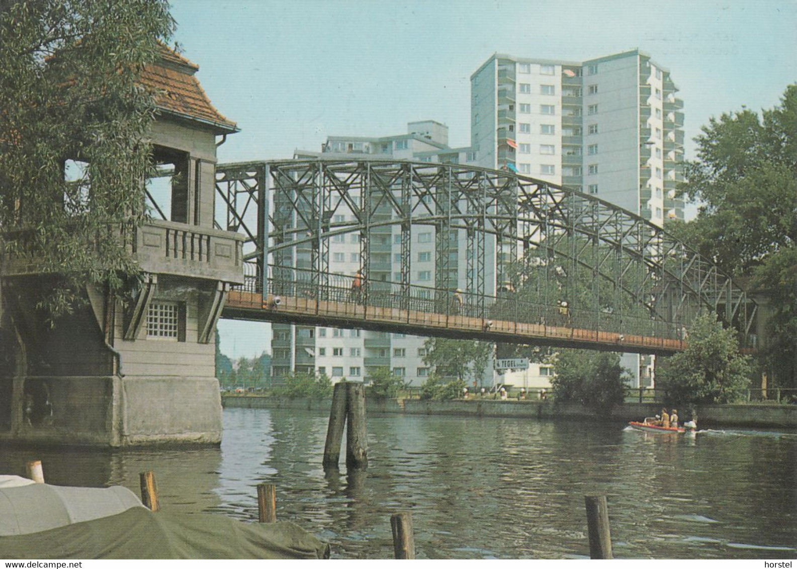 D-13505 Berlin - Tegeler See - Hochhäuser - Sechserbrücke - Tegel