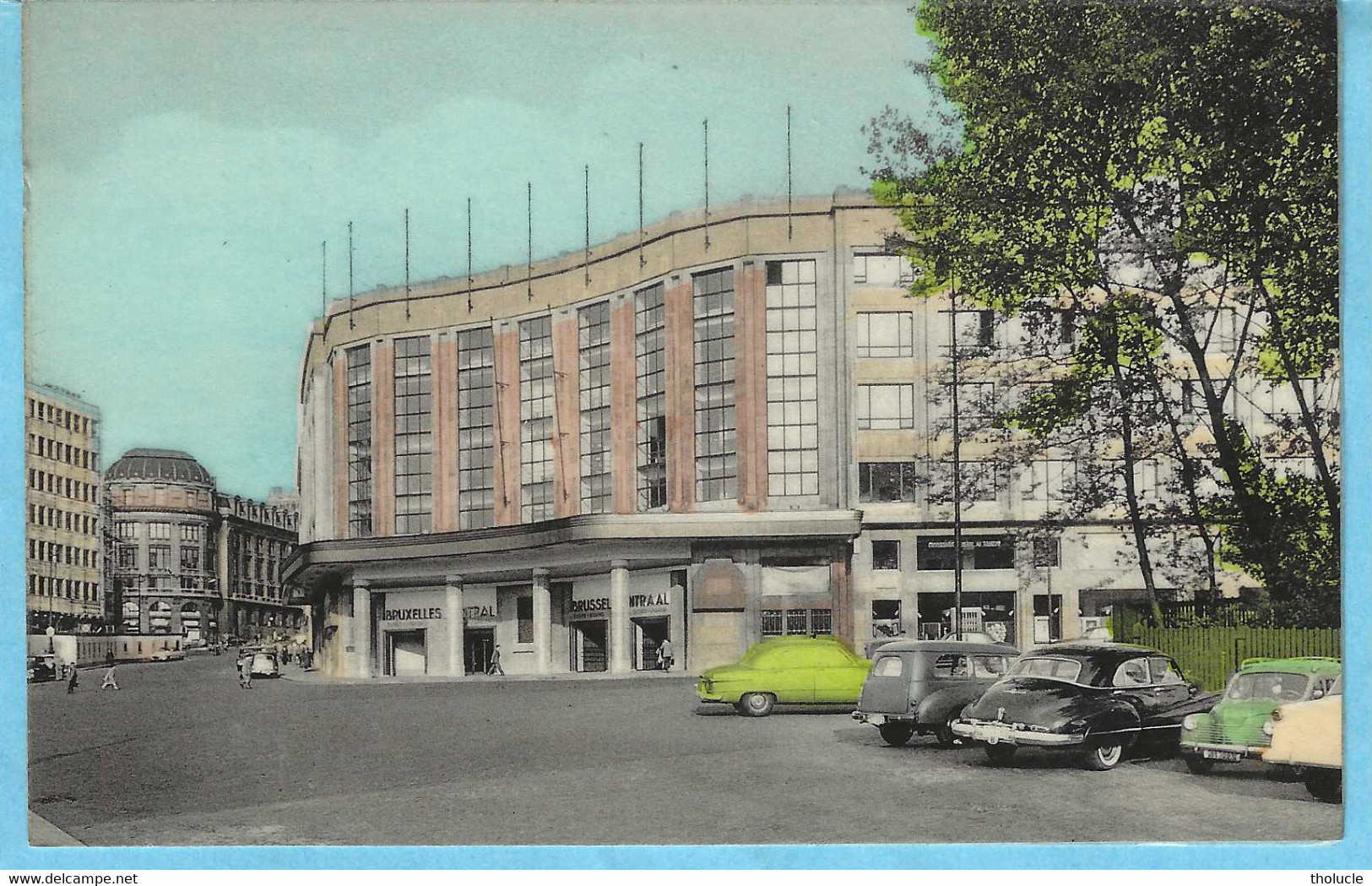 Bruxelles-La Gare Centrale-Station-Automobile-Panhard-Renault 4CV-Vieilles Voiture-Vintage Cars-oldtimer-Edit.Artcolor - Trasporto Pubblico Stradale