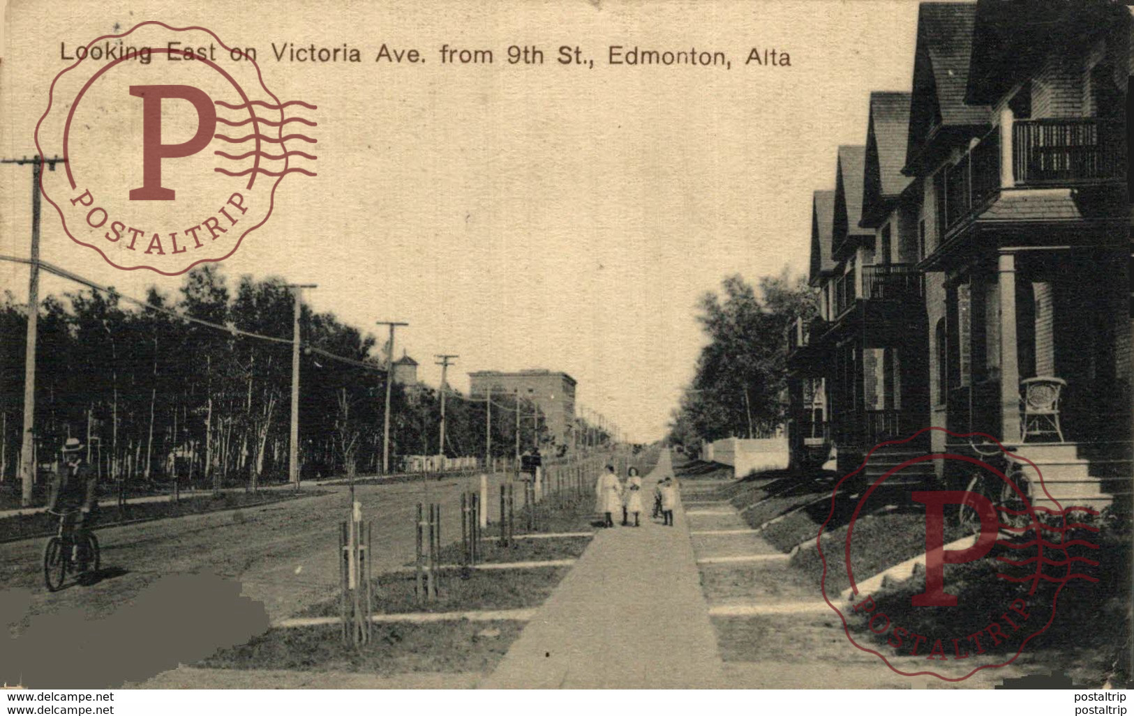 CANADA - LOOKING EAST ON VICTORIA AVENUE FROM 9TH ST EDMONTON, ALTA - Edmonton