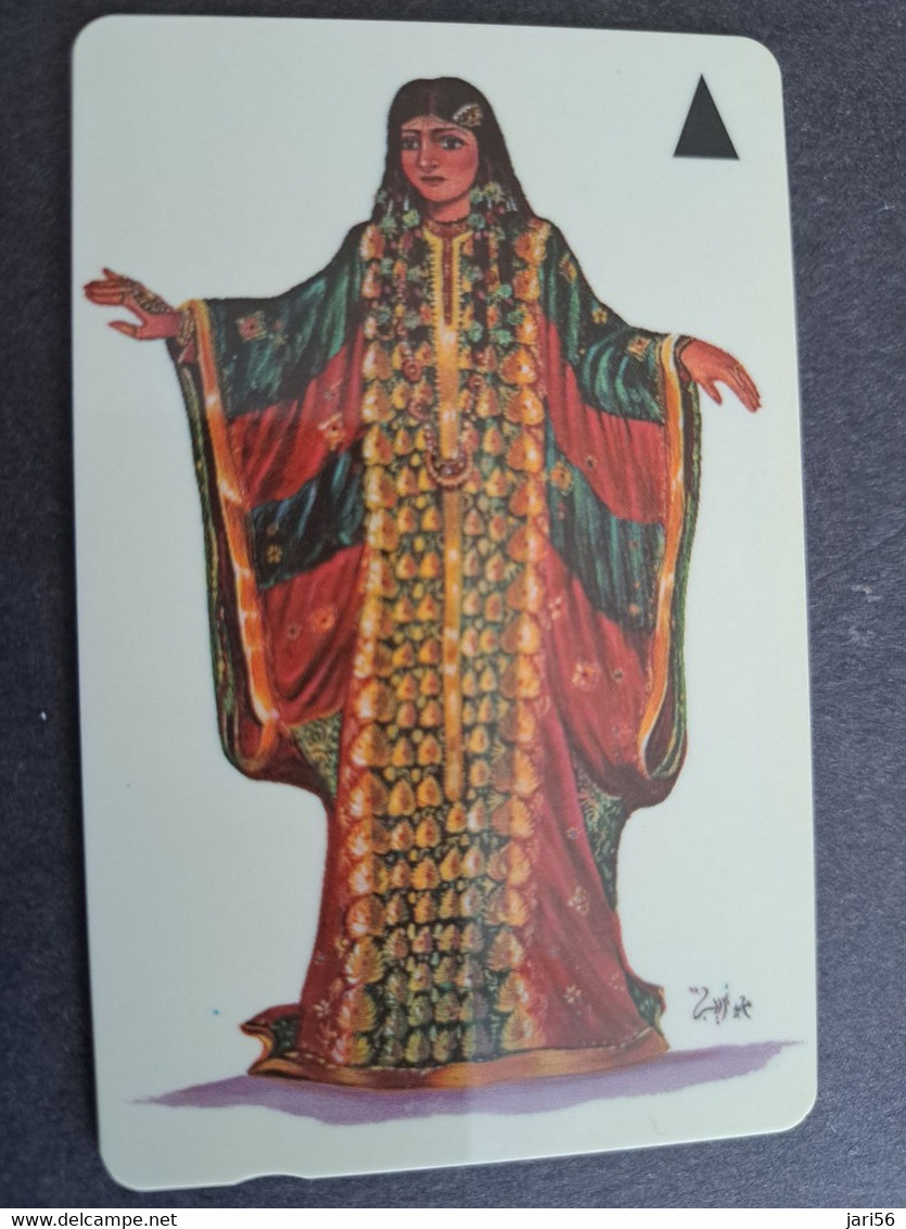 BAHRAIN   GPT CARD 25/50/100 UNITS/ BAHRAIN WOMANS COSTUMES     / BHN62 / BHN 63 ,/ BHN 64 / USED    **10216**