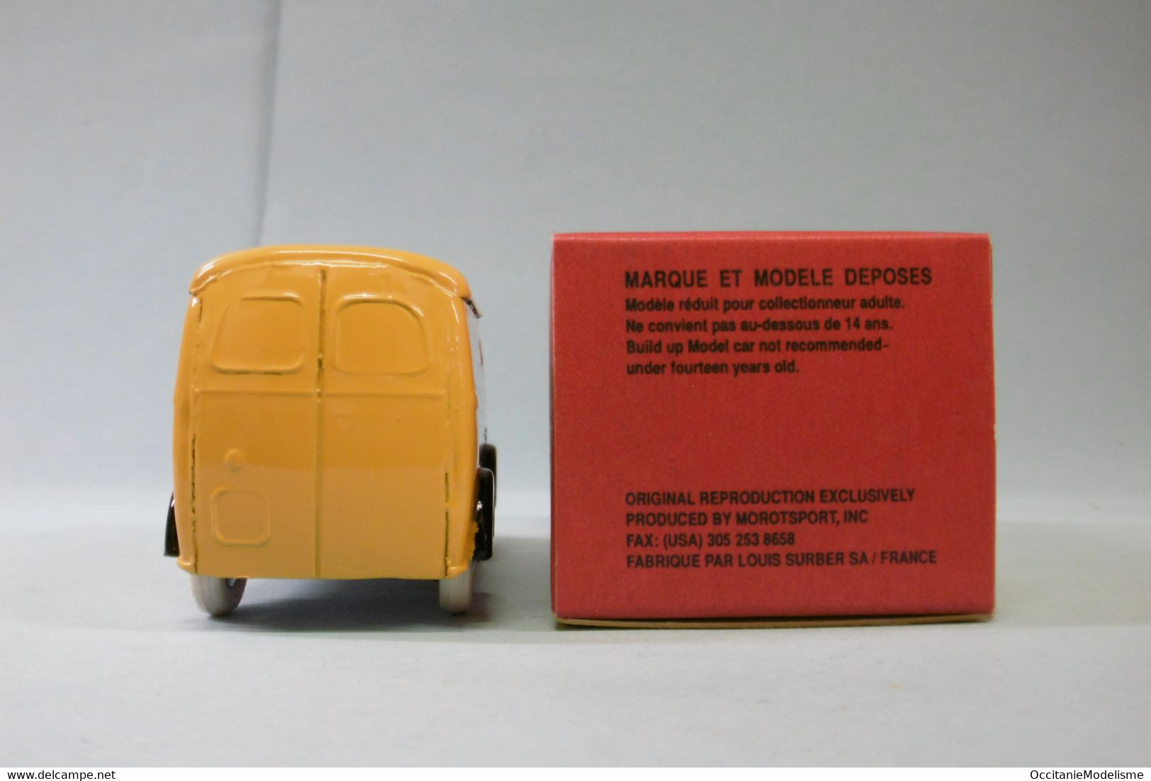 Quiralu - Camionnette PEUGEOT D4A 1400Kg Deutsch Bundespost BO 1/43 - Quiralu