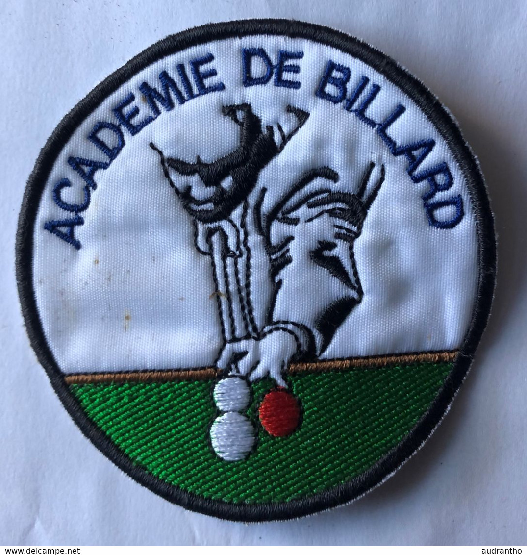 Rare écusson Brodé Académie De BILLARD - Biliardo