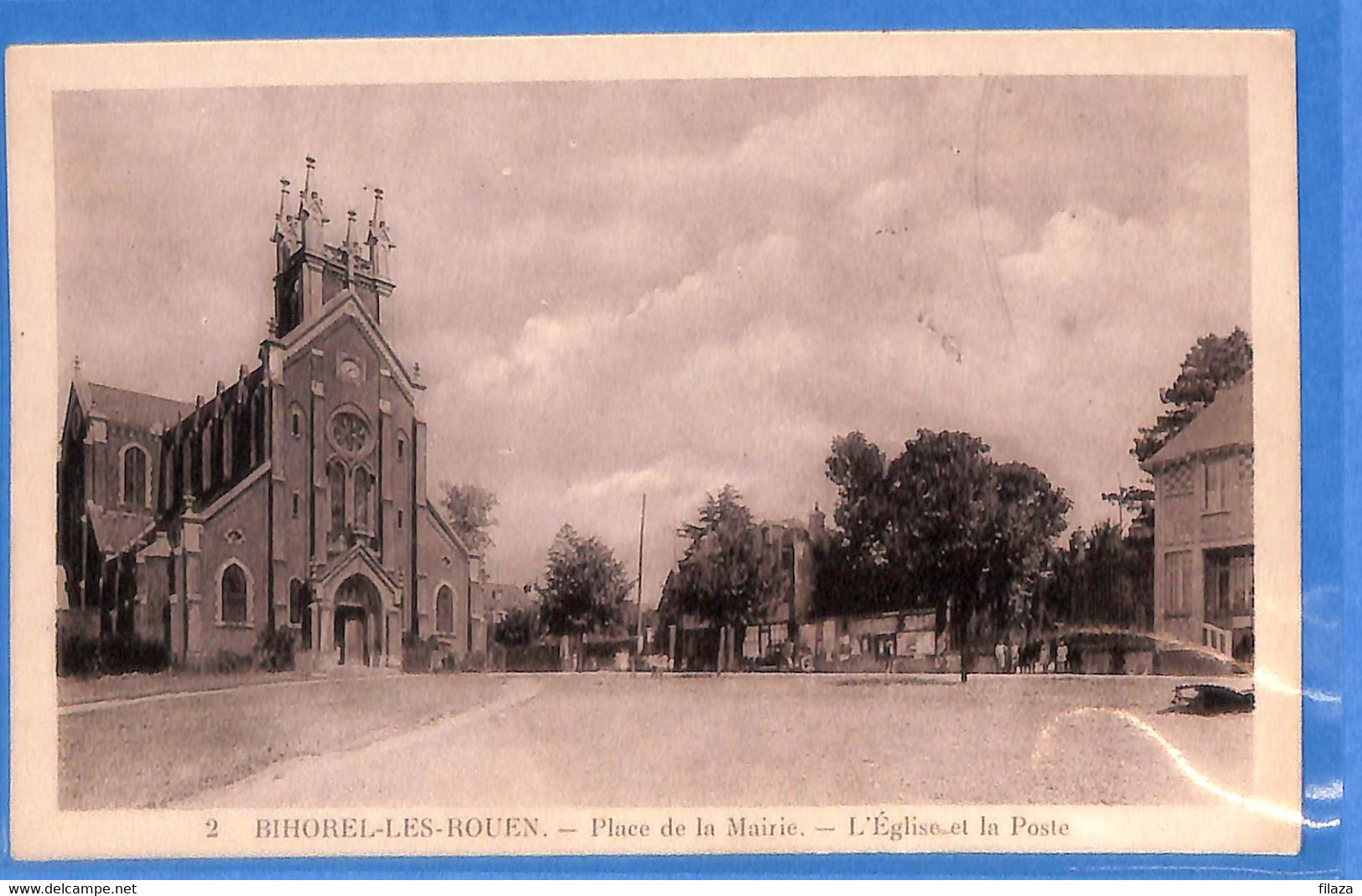 76 - Seine Maritime - Bihorel - Place De La Mairie - L'Eglise Et La Poste (N8474) - Bihorel