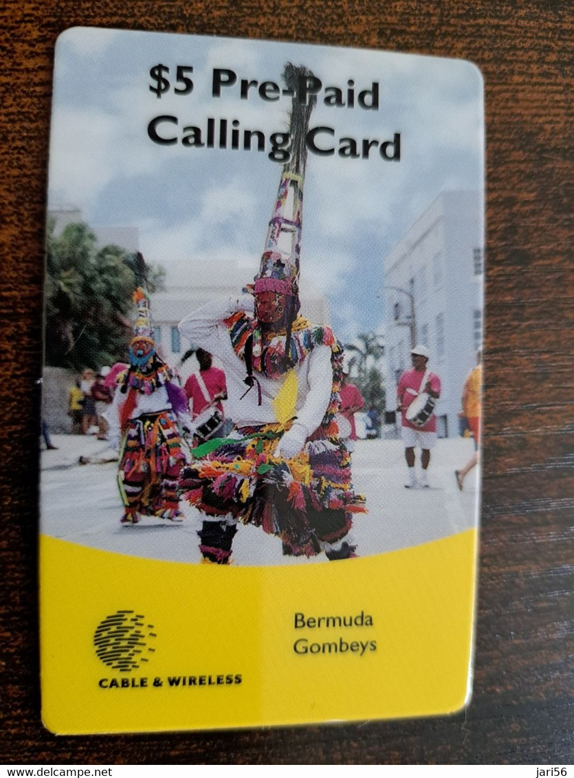 BERMUDA  $5,-   BERMUDA    GOMBEYS   C&W    PREPAID CARD  Fine USED  **10251** - Bermudes