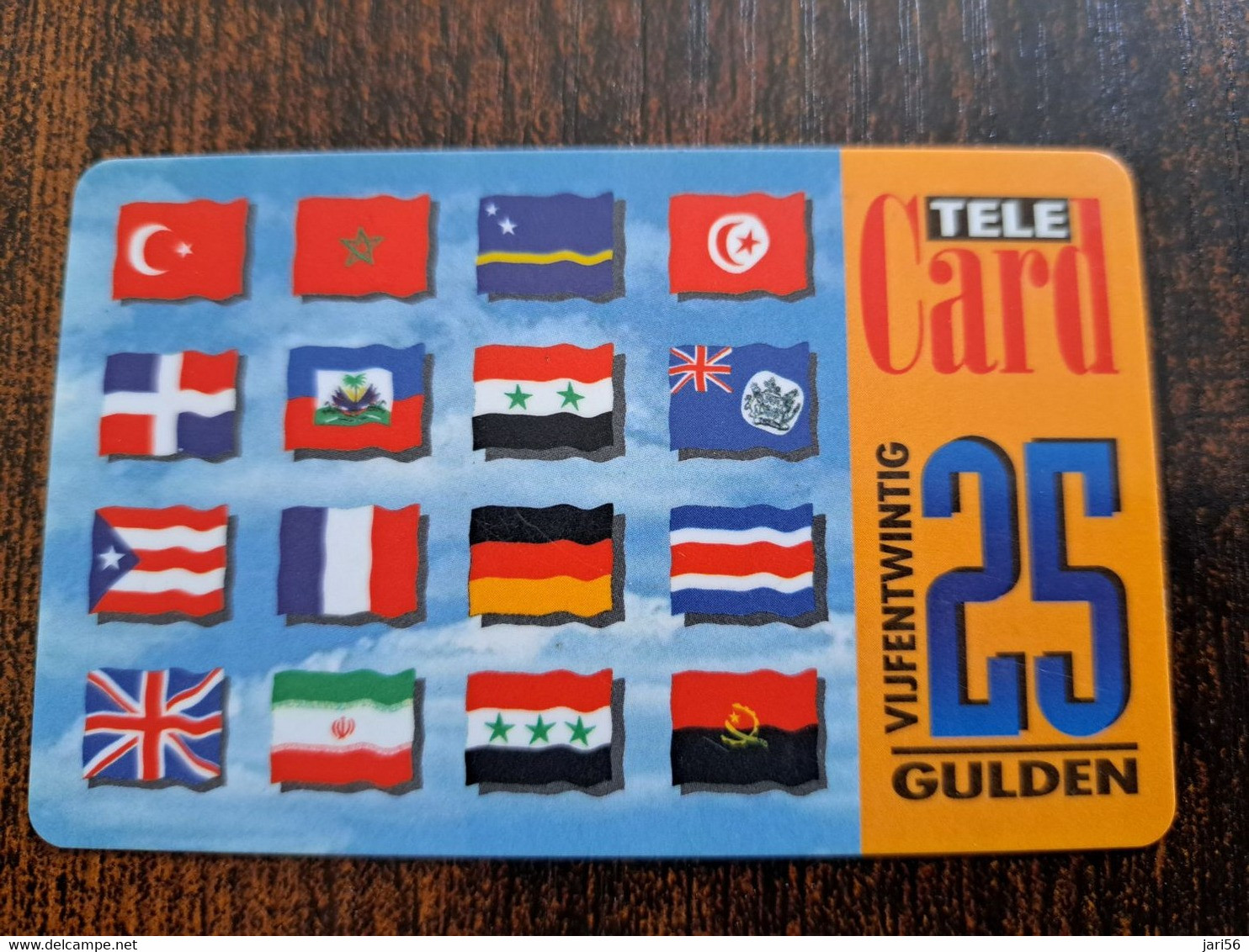 NETHERLANDS  PREPAID 25 HFL  FLAGS DIFFERENTS  TELE-CARD  USED CARD   ** 10282** - Sin Clasificación