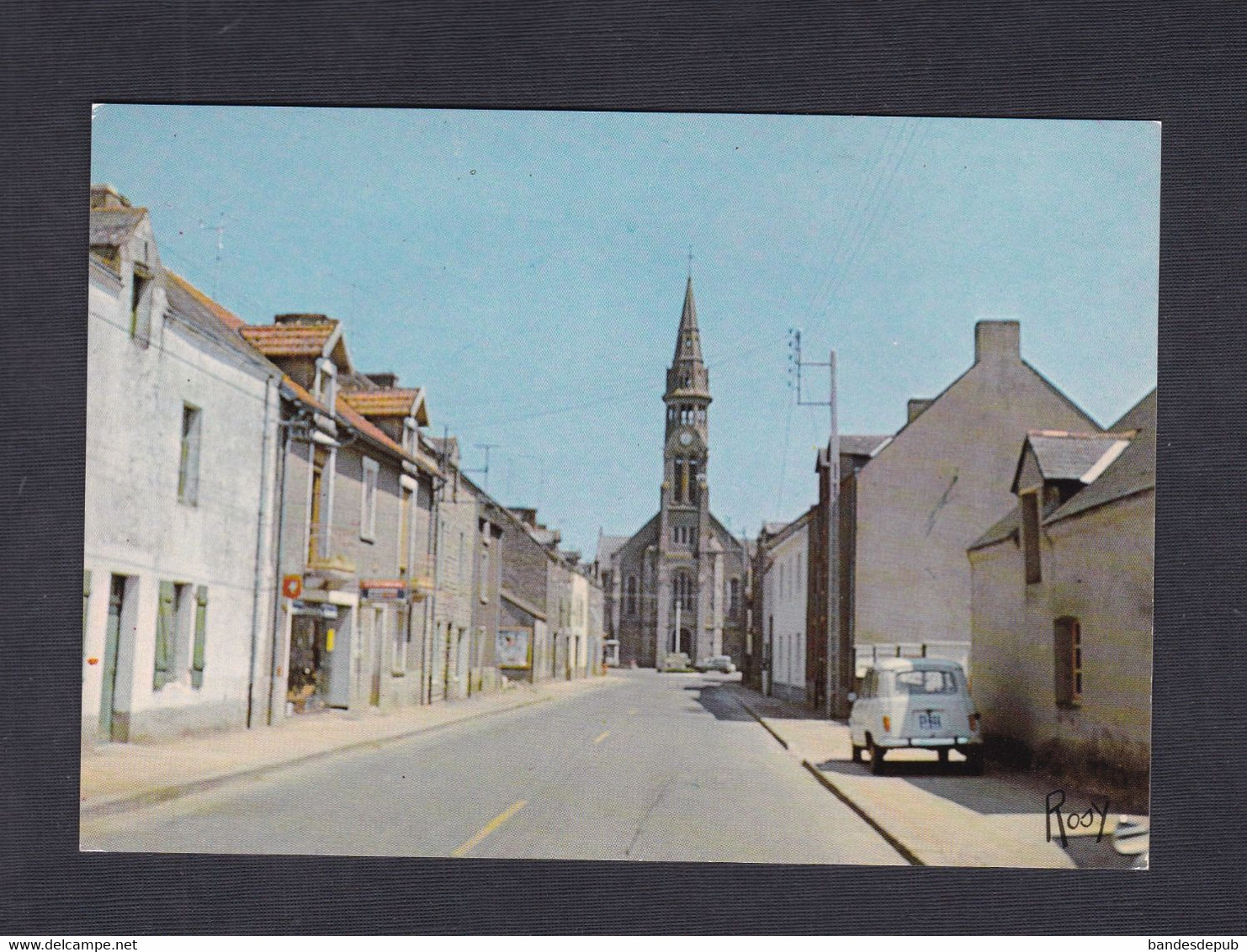 Vente Immediate SAINT LYPHARD (44) Rue Principale Eglise ( Voiture Renault 4L R4 ) - Saint-Lyphard