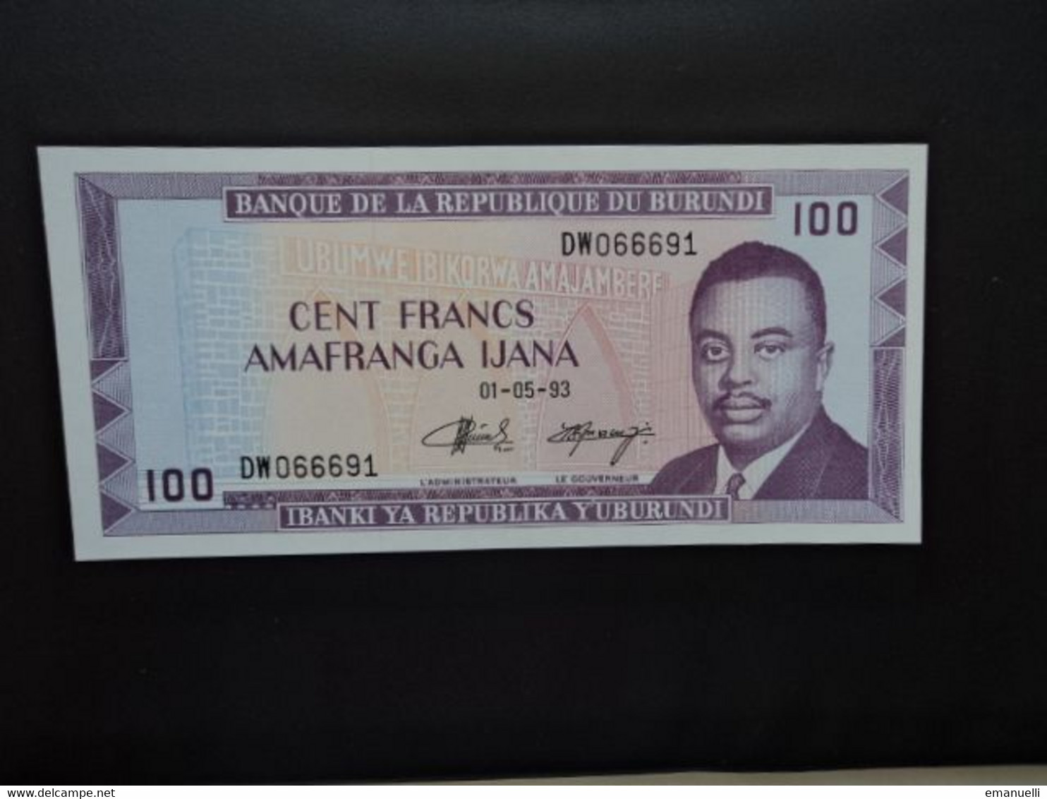 BURUNDI * : 100 FRANCS   01-05-1993    P 29c      NEUF ** - Burundi