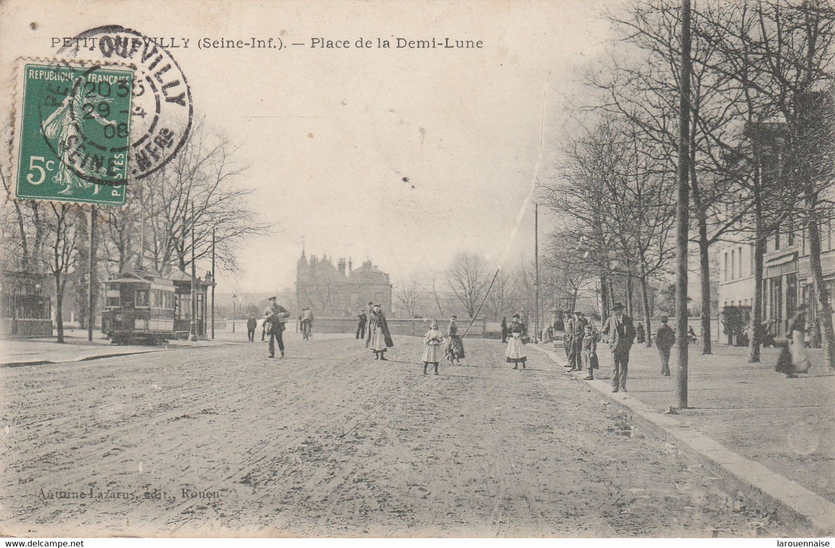 76 - PETIT QUEVILLY  - Place De La Demi Lune - Le Petit-Quevilly