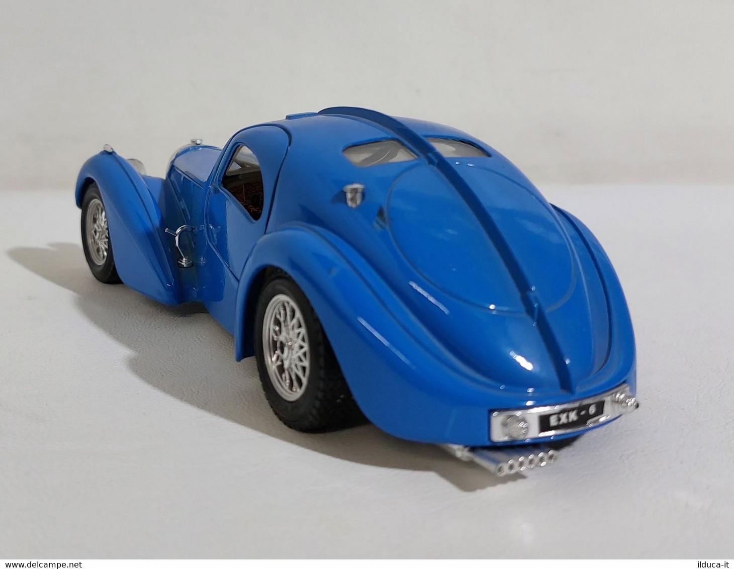 I106741 BBURAGO 1/24 - Bugatti Atlantic (1936) - Burago