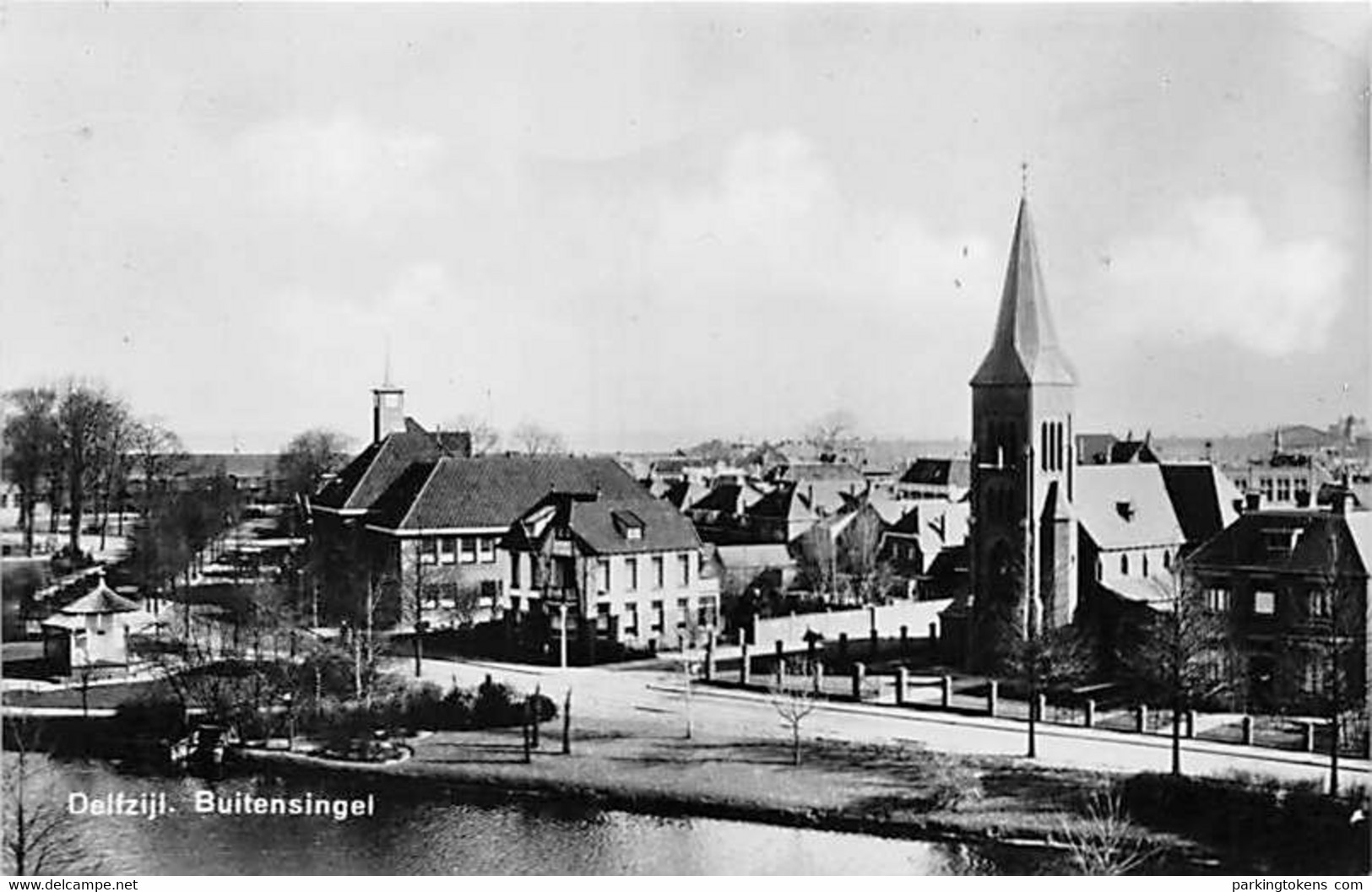 E164 - Delfzijl - Buitensingel  Met 2x Kerk - Uitg K Sesselaar - - Delfzijl
