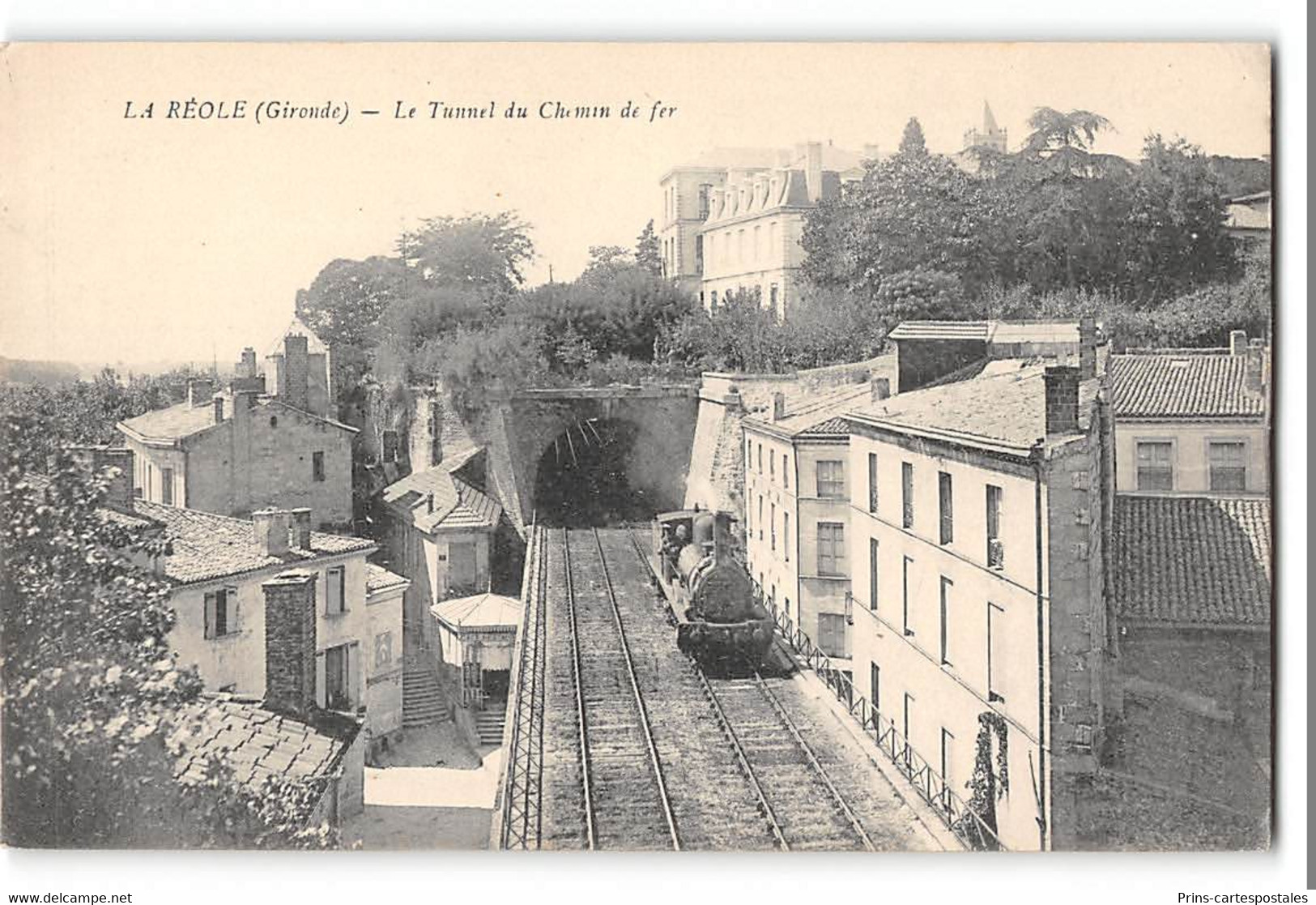 CPA 33 La Réole Le Tunnel Du Chemin De Fer Train - La Réole