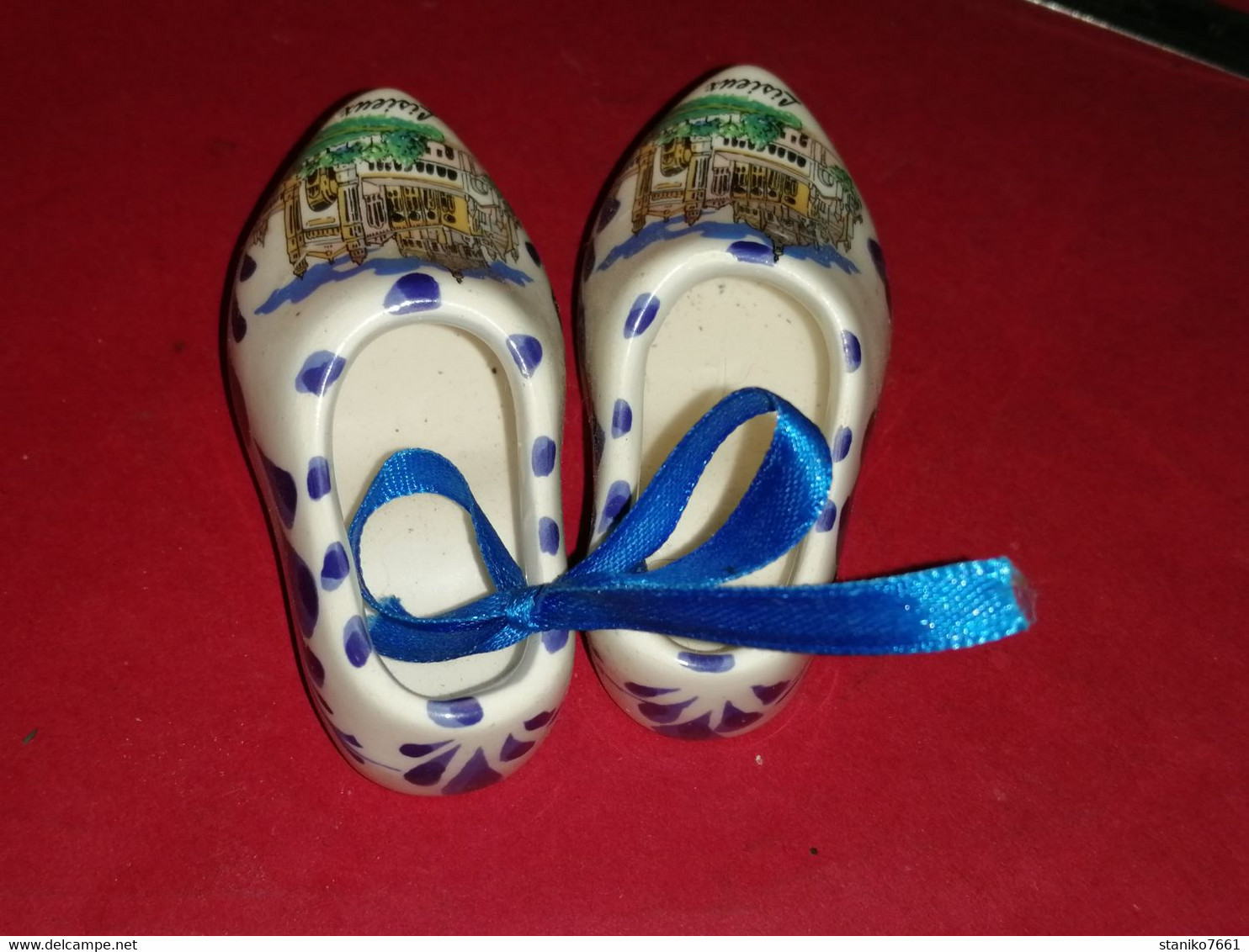 PETITE PAIRE DE SABOT EN PORCELAINE ? SOUVENIR DE LISIEUX - Populaire Kunst