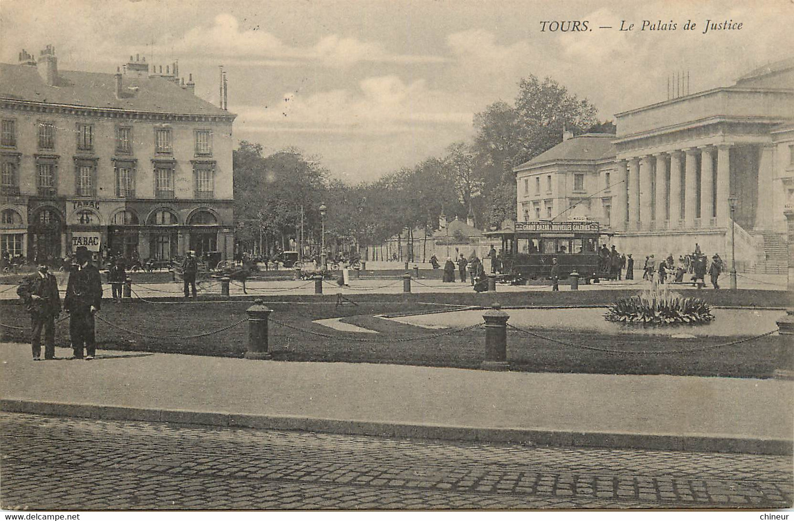 TOUR LE PALAIS DE JUSTICE - Tours