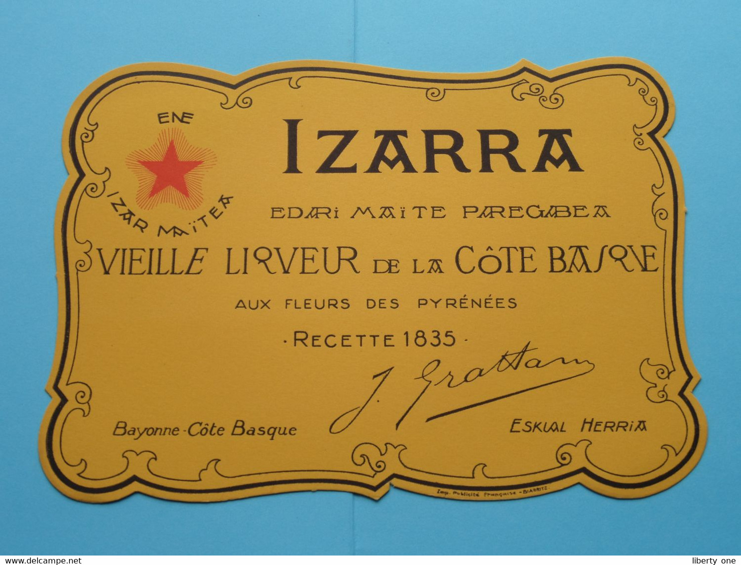 IZARRA Vieille Liqueur De La Côte Basque BUVARD Format +/- 21 X 15 Cm. ( Zie / Voir SCAN ) ! - Drank & Bier