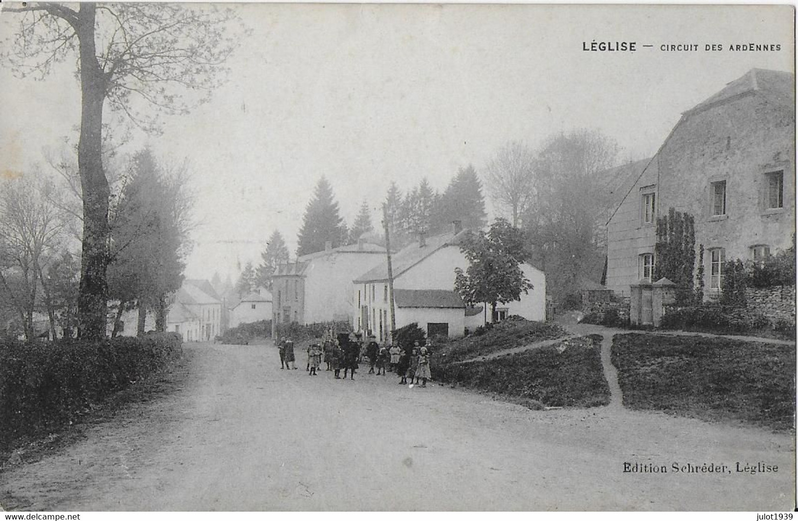 LEGLISE ..-- CIRCUIT Des ARDENNES . 192? Vers PARIS ( Mme MAISTRE ) . Voir Verso . - Léglise