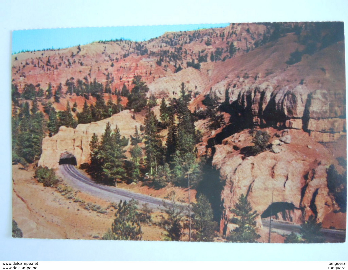 Utah Tunnels In Red Canyon, Approach To Bryce Canyon - Bryce Canyon