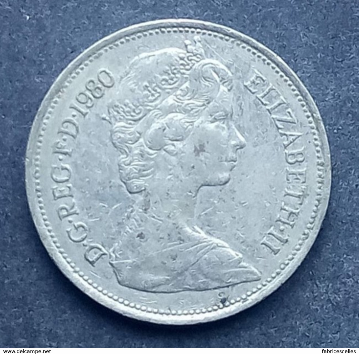 Grande Bretagne - 10 New  Pence 1980 Elisabeth II - 10 Pence & 10 New Pence
