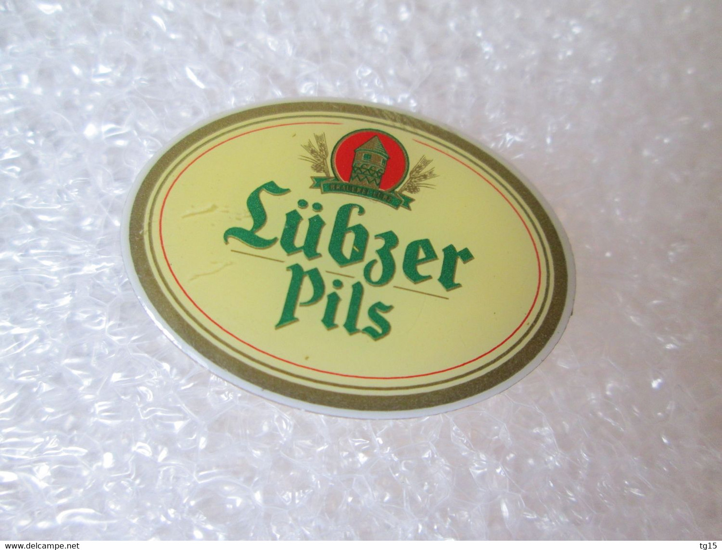 PIN'S     BIÈRE  LÜBZER - Bière