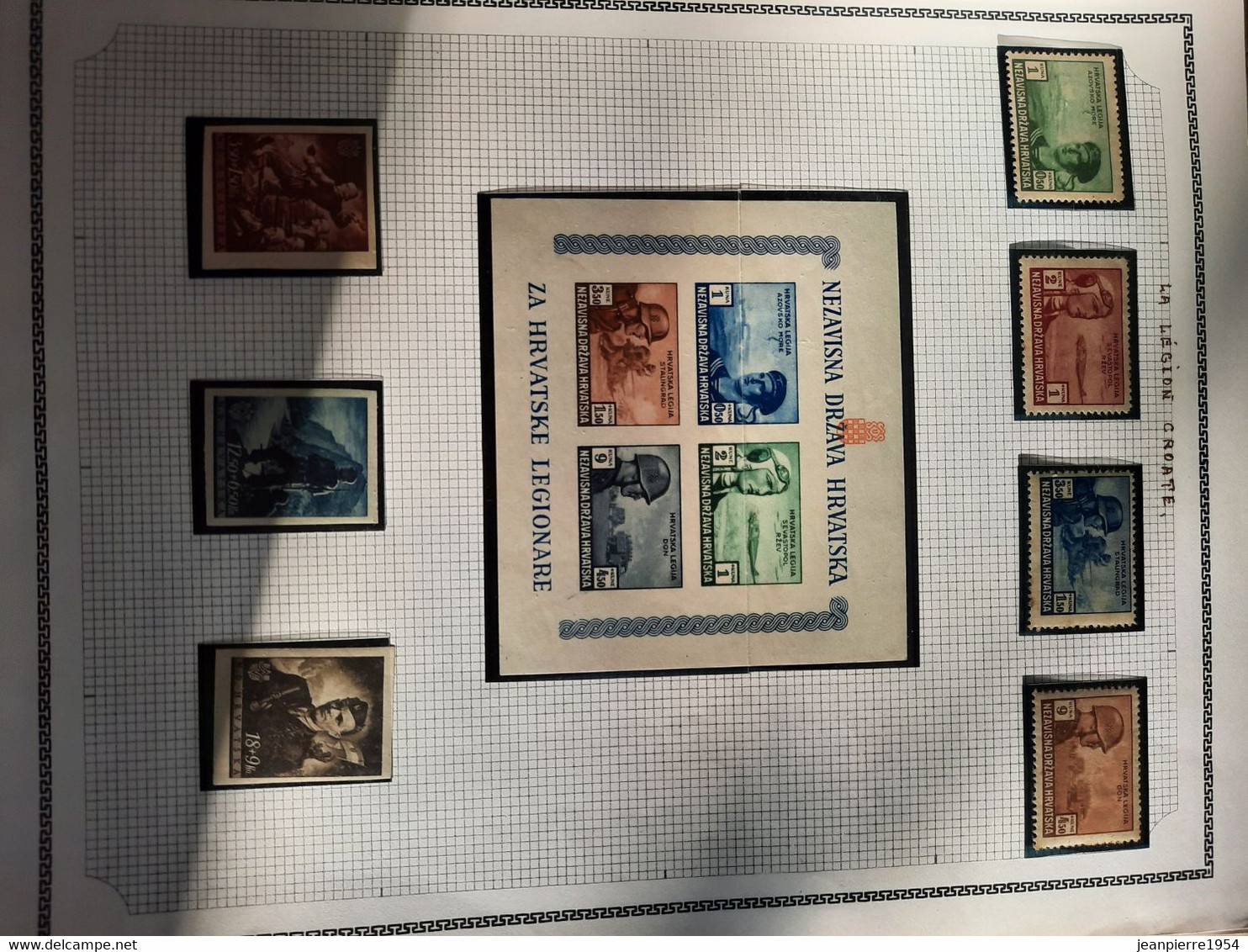 album de timbres du monde obliteres sur feuille avec des timbres des colonies française