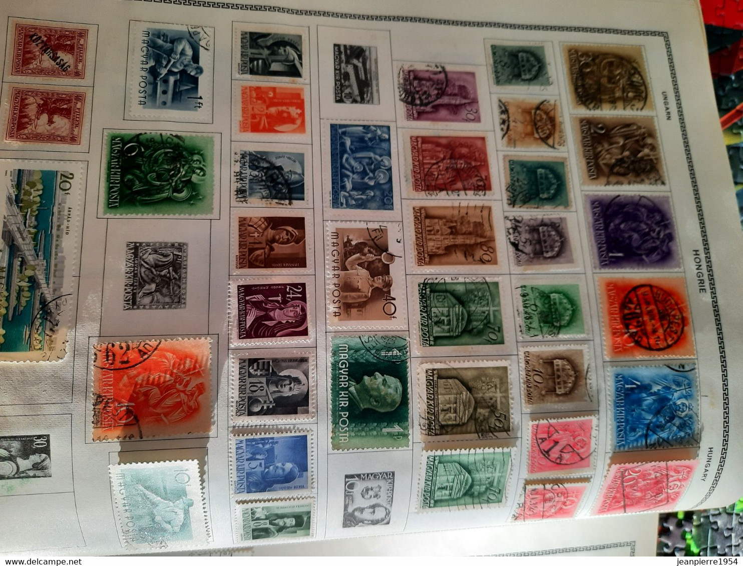 album de timbres du monde obliteres sur feuille avec des timbres des colonies française