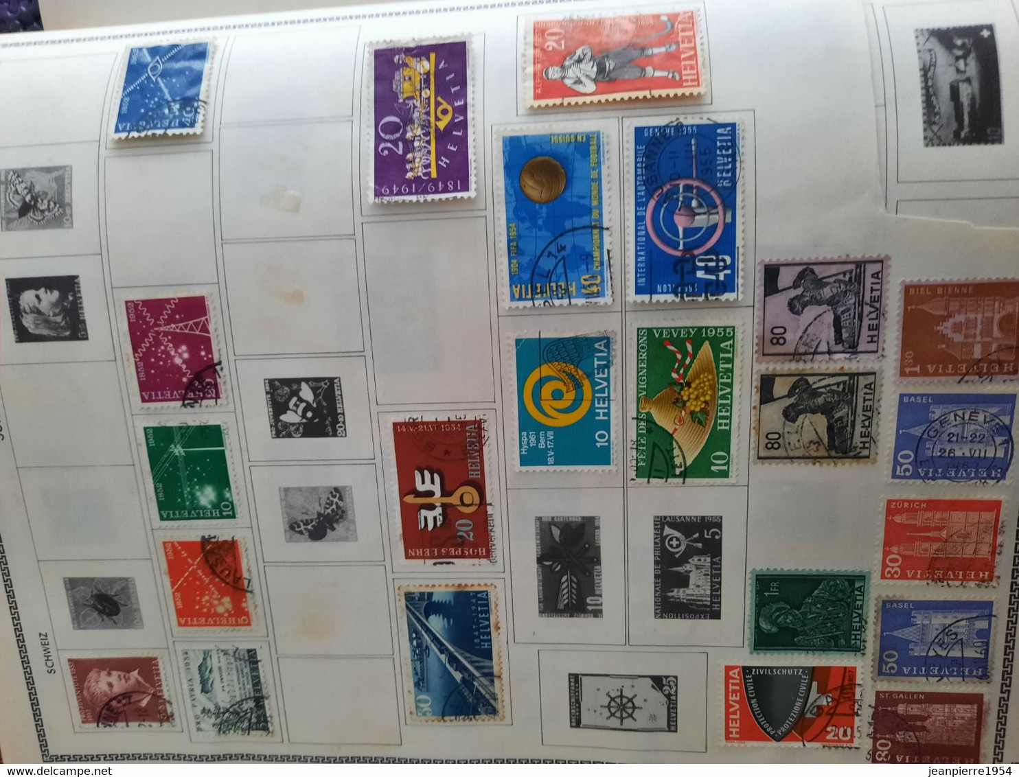 album de timbres du monde obliteres sur feuille avec des timbres des colonies française