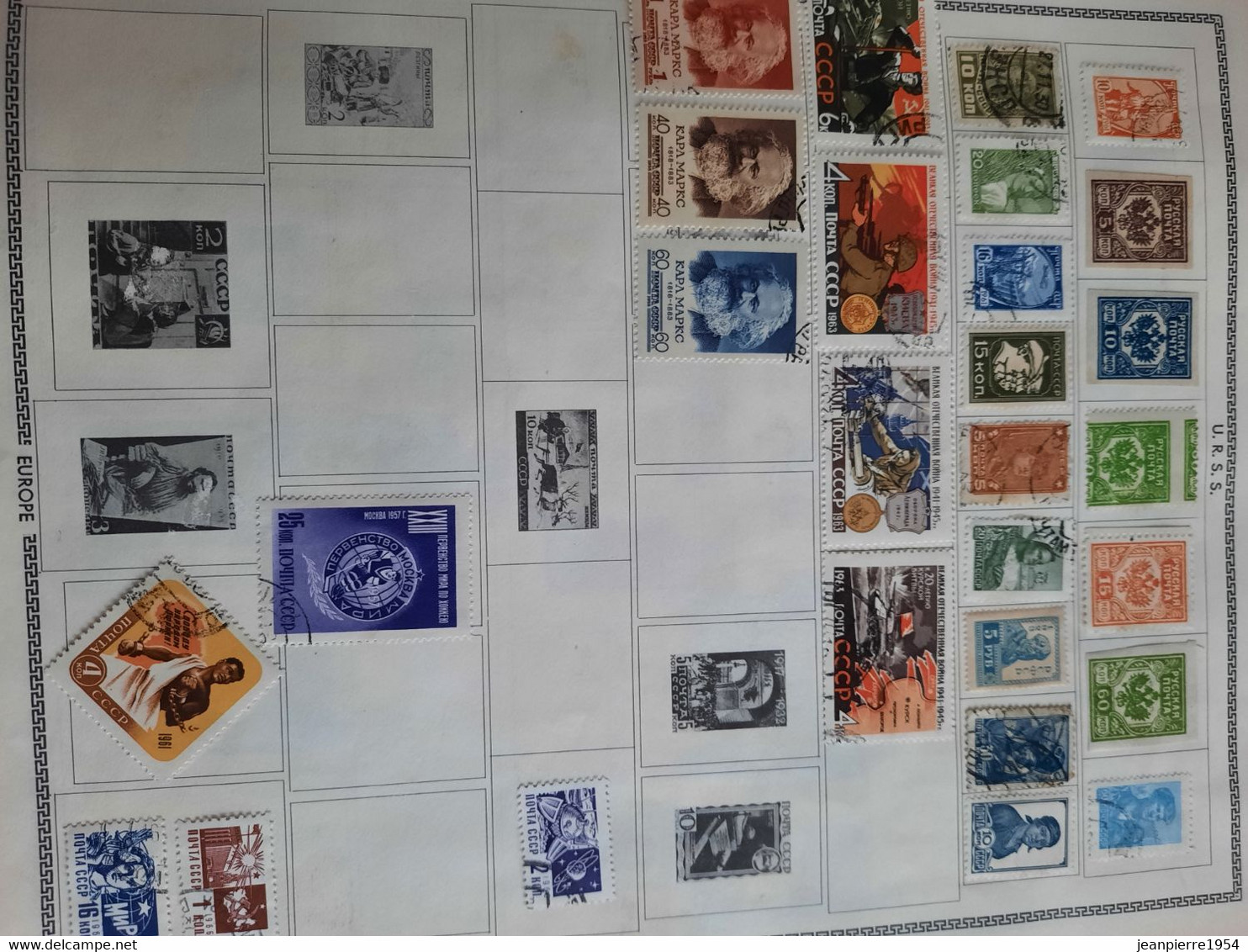 album de timbres du monde obliteres sur feuille avec des timbres des colonies française