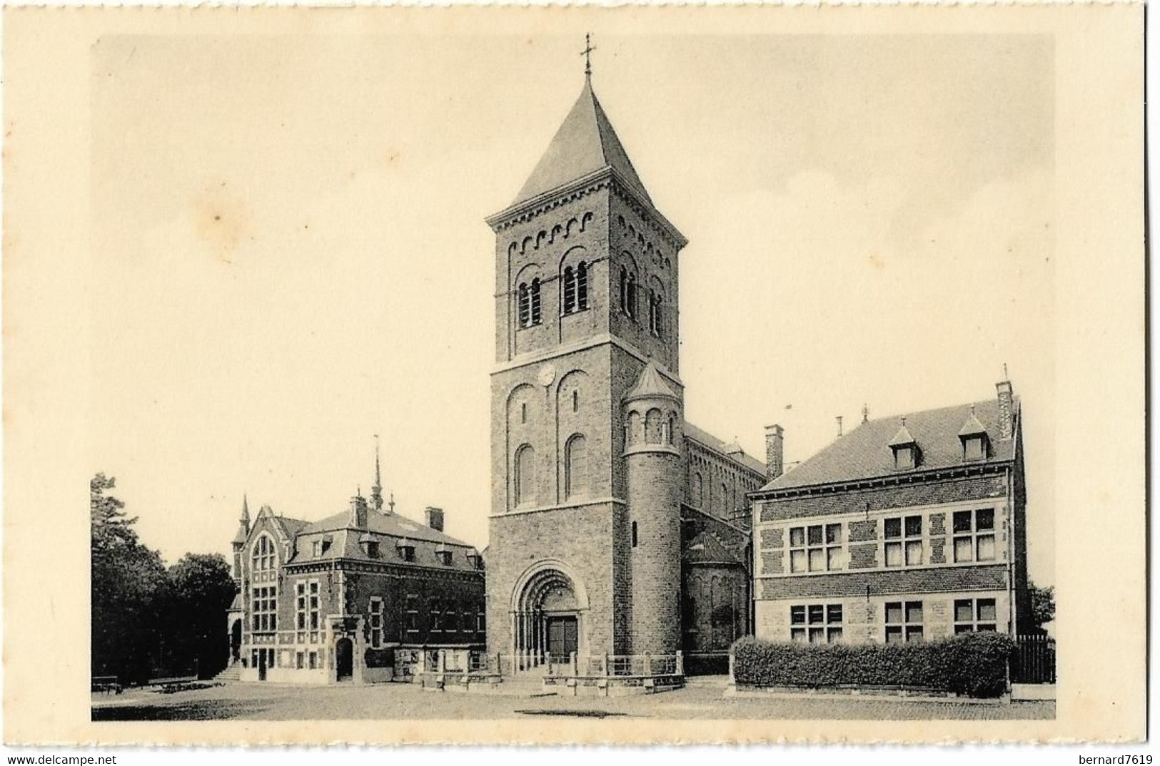 Belgique  -  Battice -   Eglise Saint Vincent  ,la Cure  Et La Maison Communale - Herve