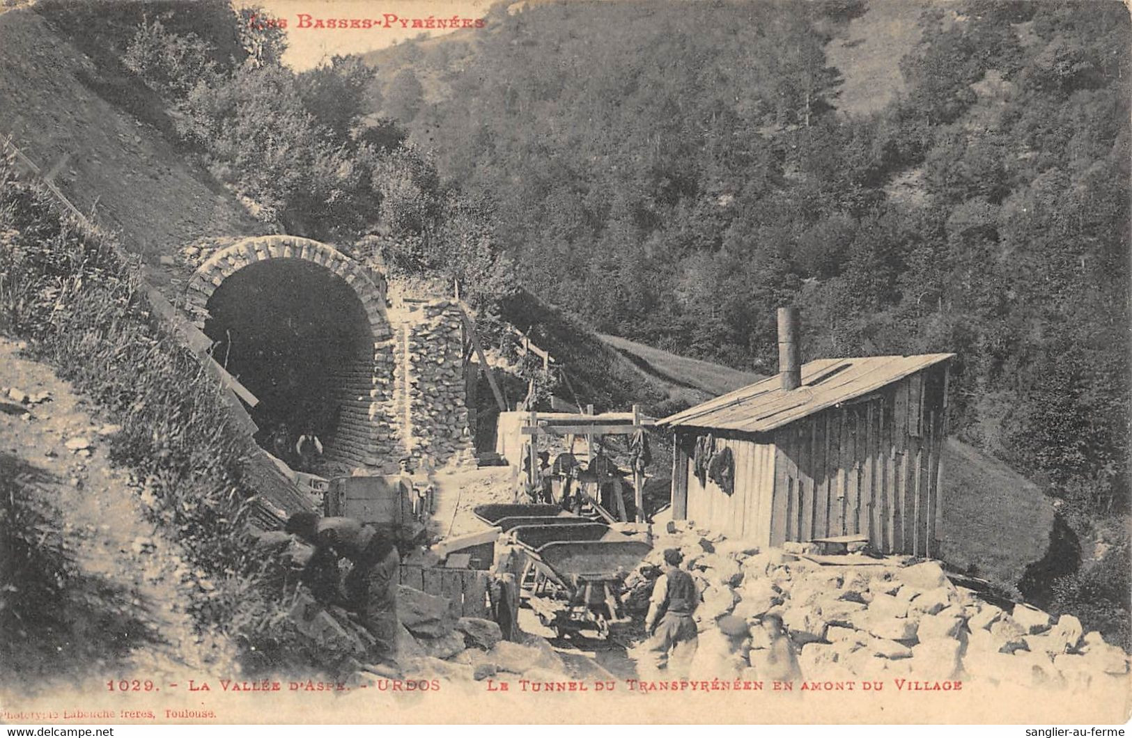 CPA 64 URDOS LE TUNNEL DU TRANSPYRENEEN EN AMONT DU VILLAGE - Andere & Zonder Classificatie