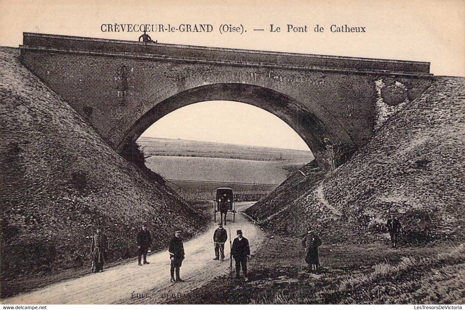 CPA Animée - CREVECOEUR LE GRAND - Le Pont De Catheux - Charette - - Crevecoeur Le Grand