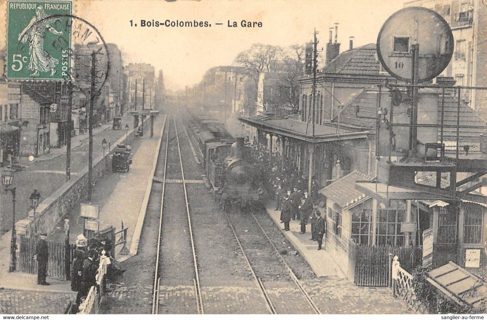 CPA 92 BOIS COLOMBES LA GARE (TRAIN - Andere & Zonder Classificatie