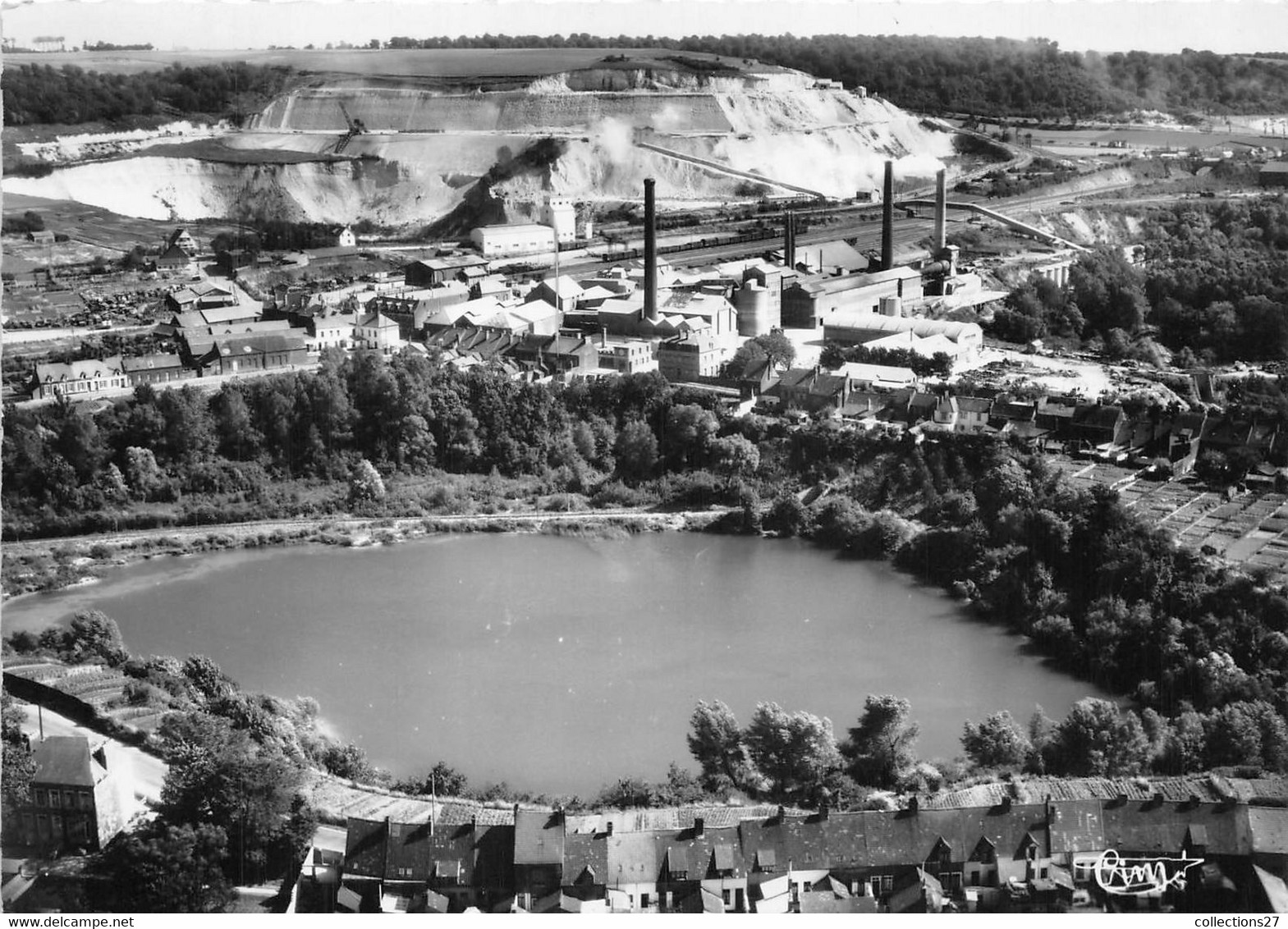 62-DESVRES-L'USINE DES CIMENTS FRANCAIS - Desvres