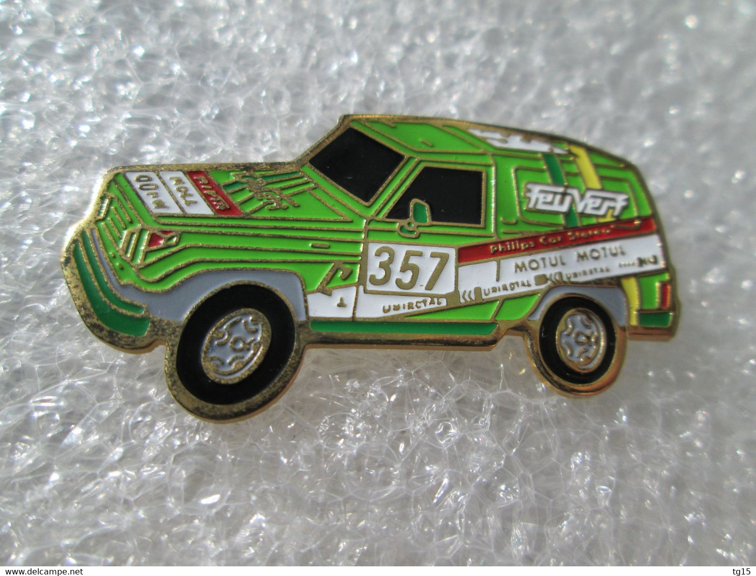 PIN'S    TOYOTA  LAND CRUISER FEU VERT   RALLYE PARIS DAKAR 1991  Logo Motiv - Toyota