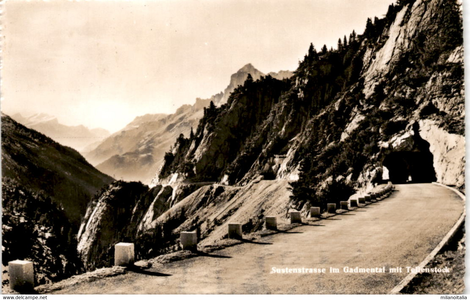 Sustenstrasse Im Gadmental Mit Tellenstock (9132) * 21. 8. 1956 - Gadmen 