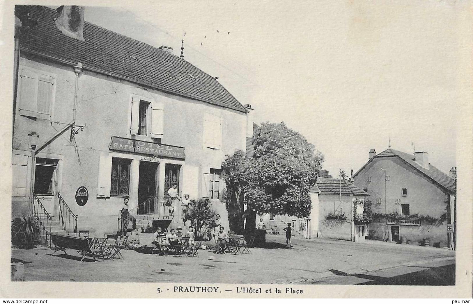 PRAUTHOY  L'Hotel Et La Place - Prauthoy