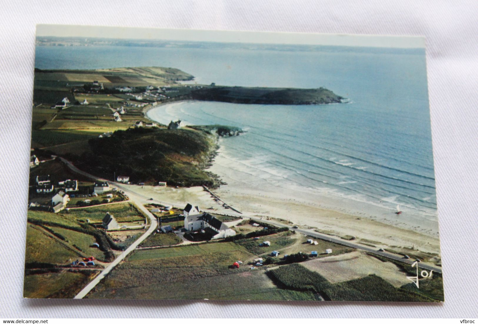 Cpm, Plomodiern, Les Plages De Lestrevet Et De Pors Ar Vag, Finistère 29 - Plomodiern