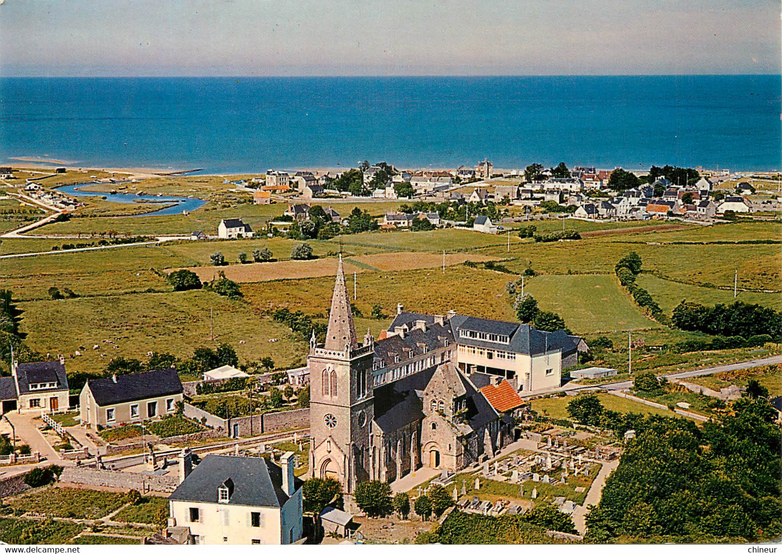 QUINEVILLE VUE GENERALE AERIENNE - Autres & Non Classés