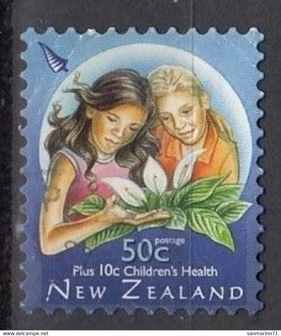 NEW ZEALAND 2451,used,falc Hinged - Gebruikt
