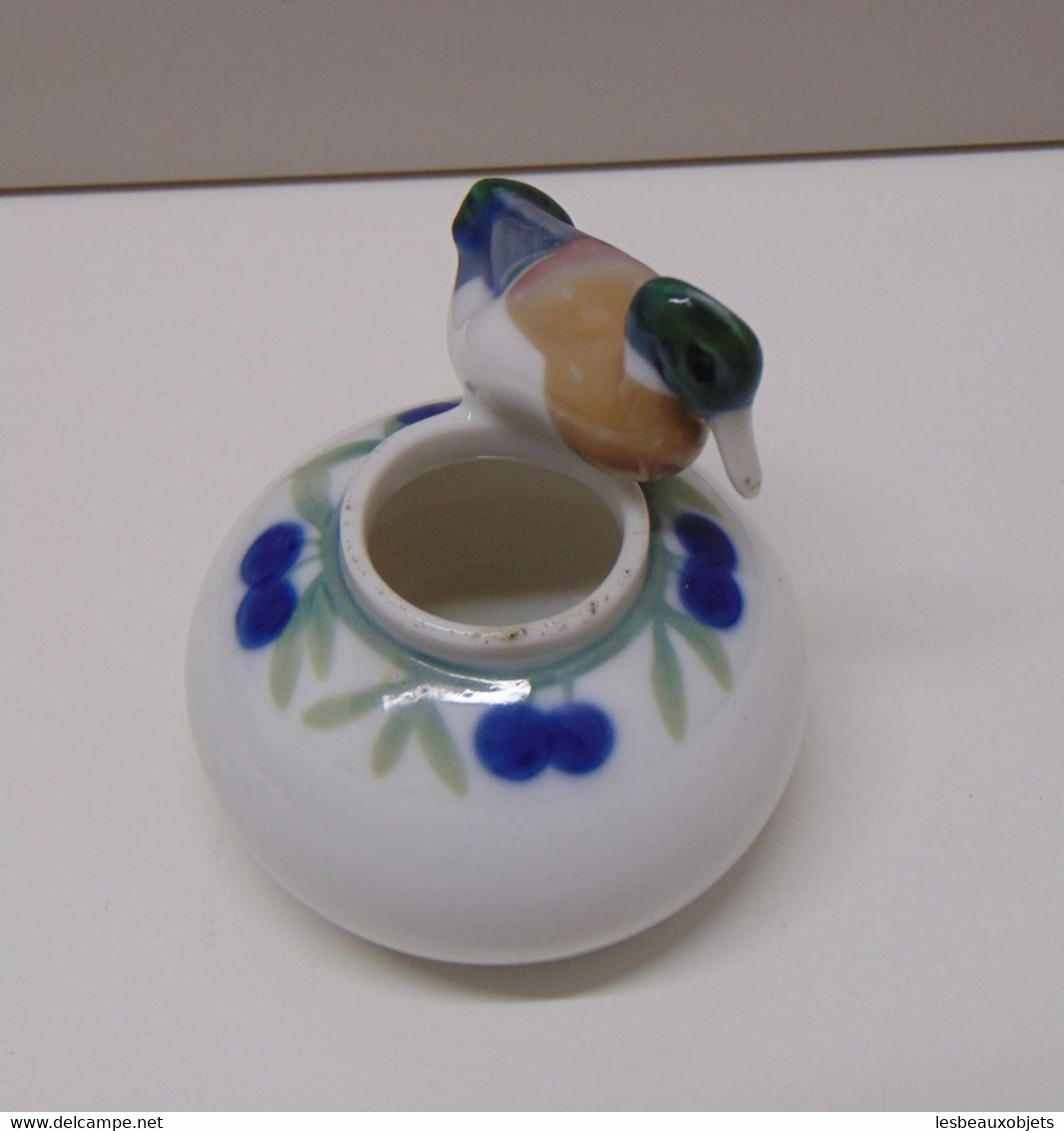 *JOLI PETIT SUJET CANARD ENCRIER POT PORCELAINE Signé COLLECTION VITRINE Déco   E - Calamai