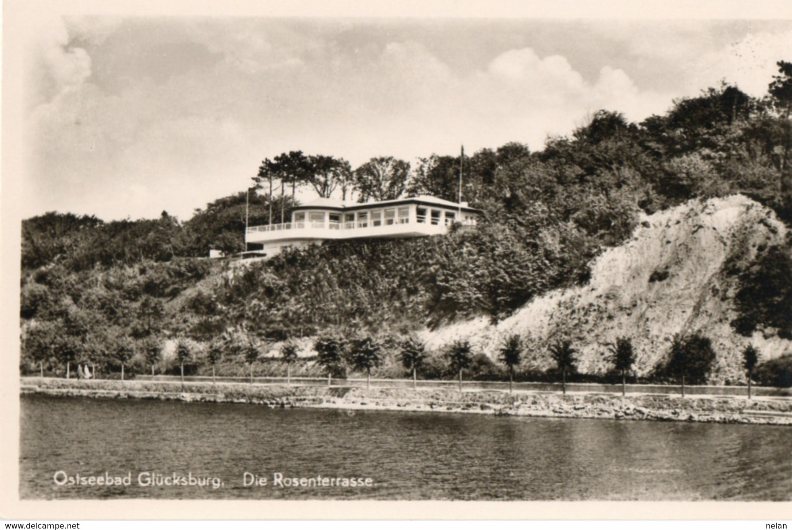OSTSEEBAD GLUCKSBURG - DIE ROSENTERRASSE - REAL PHOTO - F.P. - Gluecksburg
