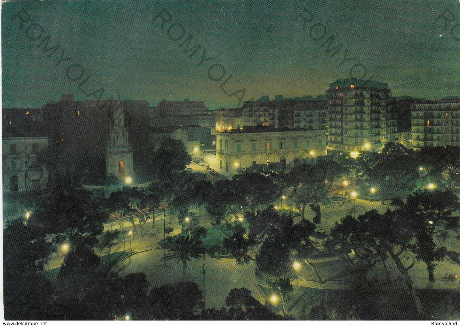 CARTOLINA  MOLFETTA,PUGLIA,VILLA COMUNALE-IL CALVARIO-NOTTURNO,BELLA ITALIA,STORIA,MARE,SOLE,VIAGGIATTA 1968 - Molfetta