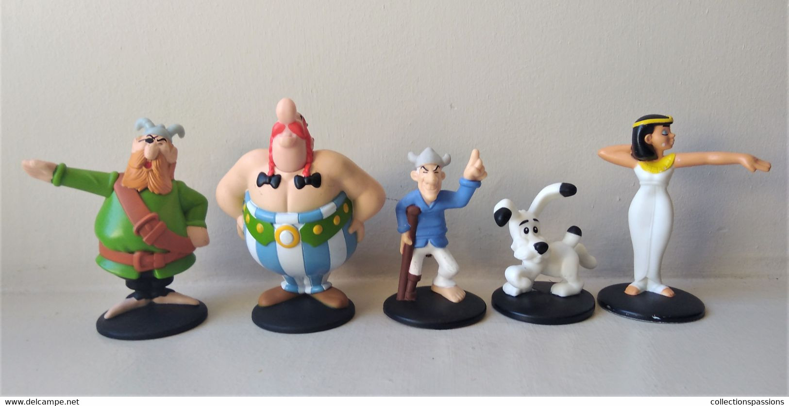 - ASTERIX - Mac Do - Lot De 5 Figurines - - Little Figures - Plastic