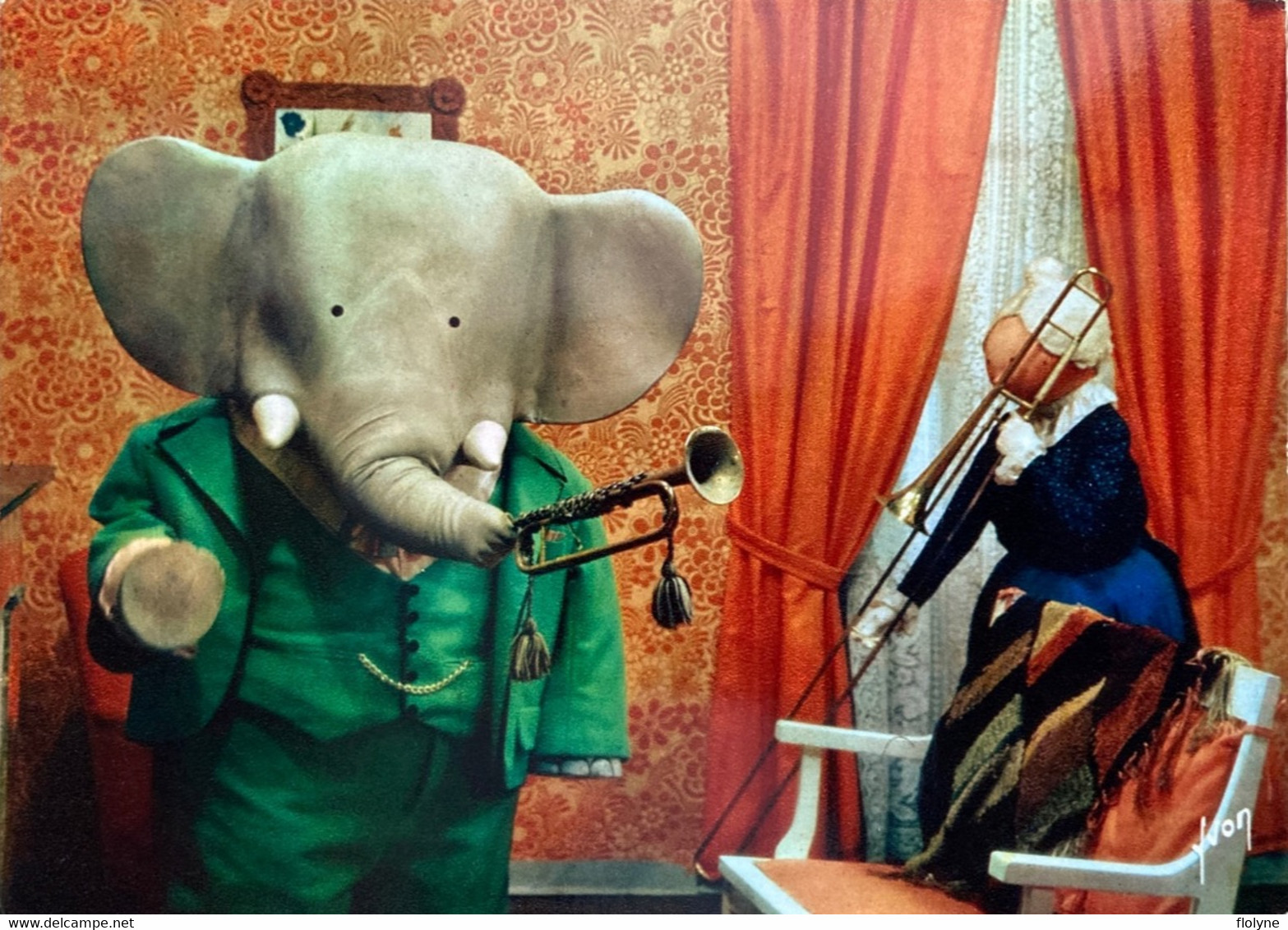 Babar - éléphant - Joue De La Trompette - Dessin Animé - Enfant Enfantin Télévision Télé Marionnettes - Stripverhalen