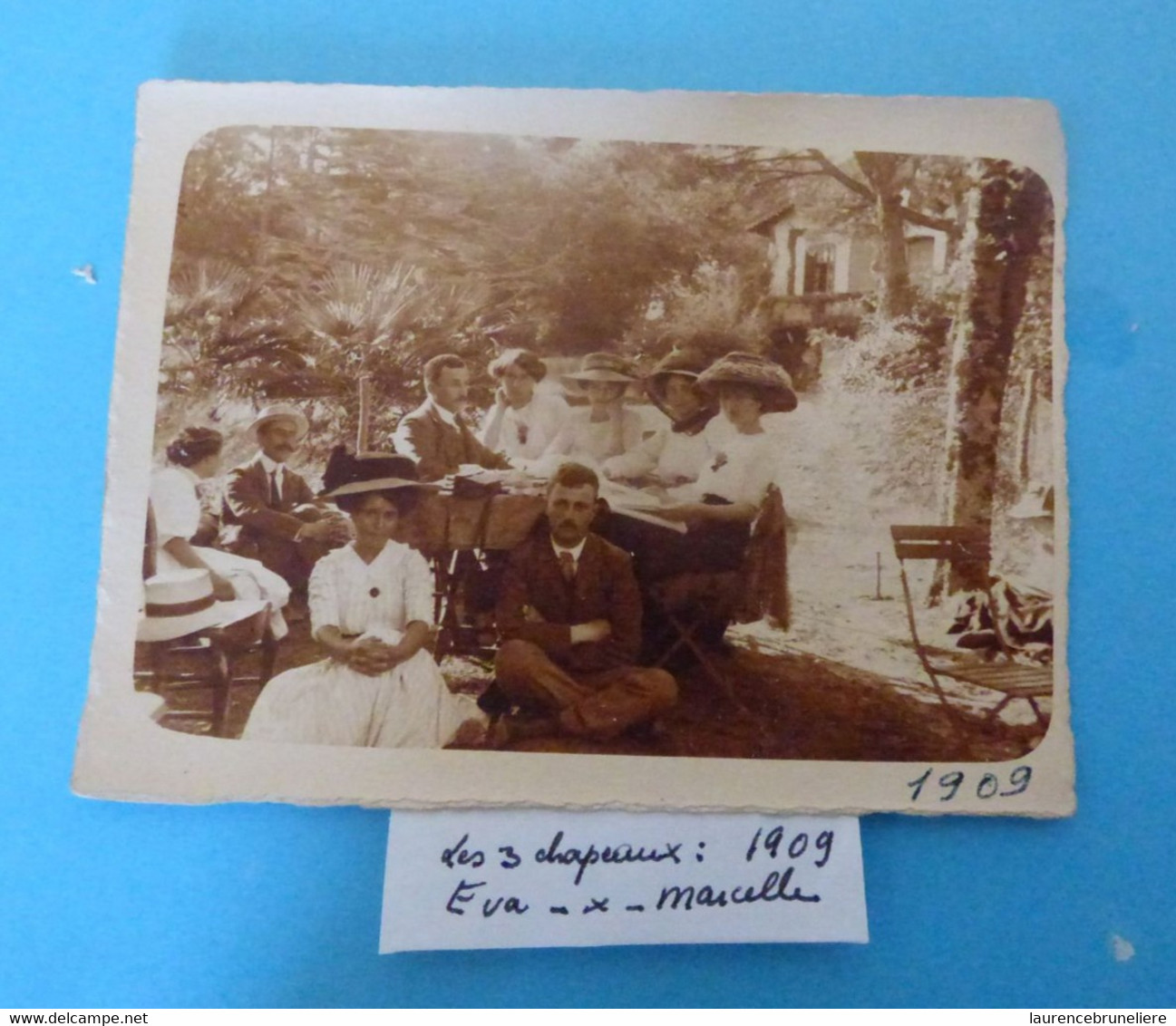 44 LA BAULE - DANS LE JARDIN DE LA VILLA - 1909 - FAMILLE LAUNAY - Places