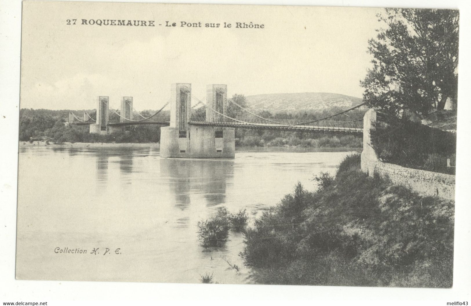 30/CPA - Roquemaure - Le Pont Sur Le Rhone - Roquemaure