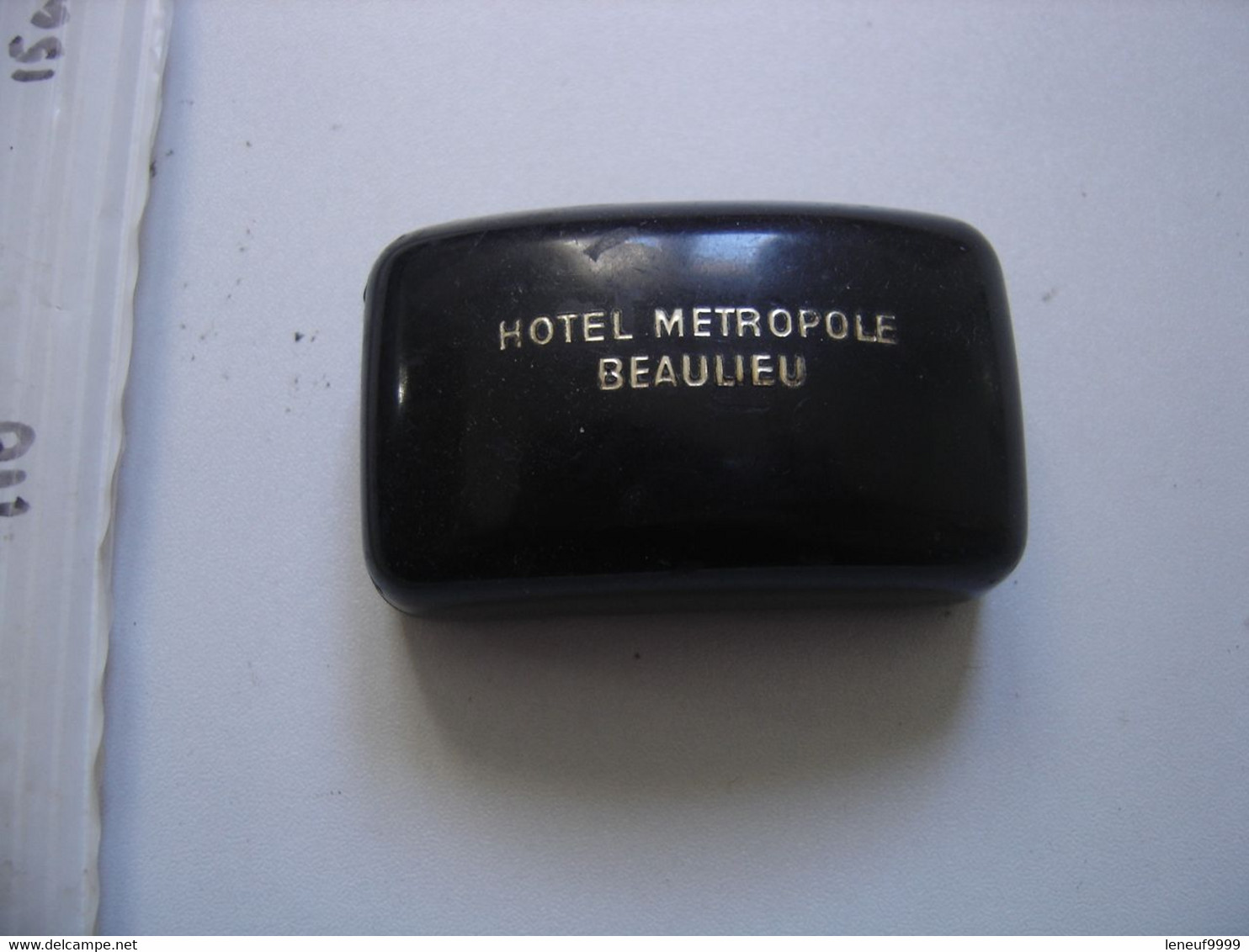 Petit PORTE SAVON BOITE Hotel Metropole Beaulieu LANVIN 1 Charniere Sur 2 CASSEE - Accessories