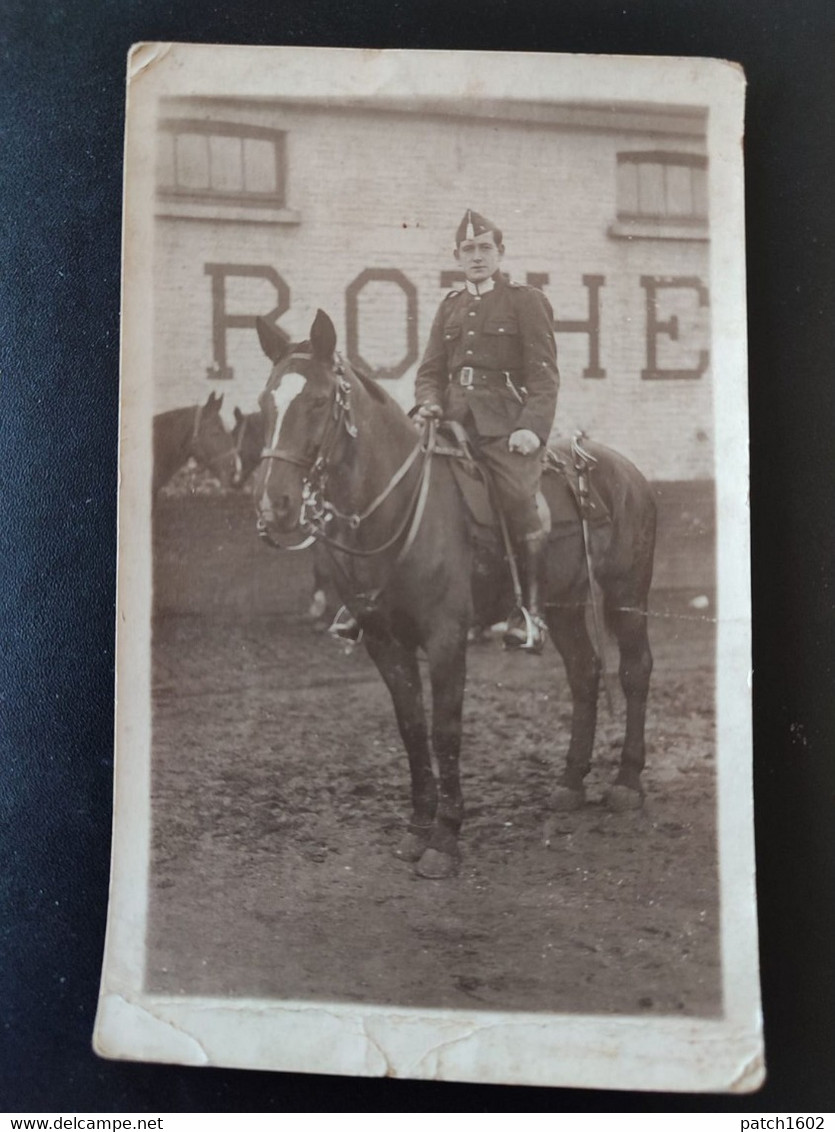 MILITAIRE A CHEVAL  TROUVE DANS UN ALBUM ACREN LESSINES - Personnages