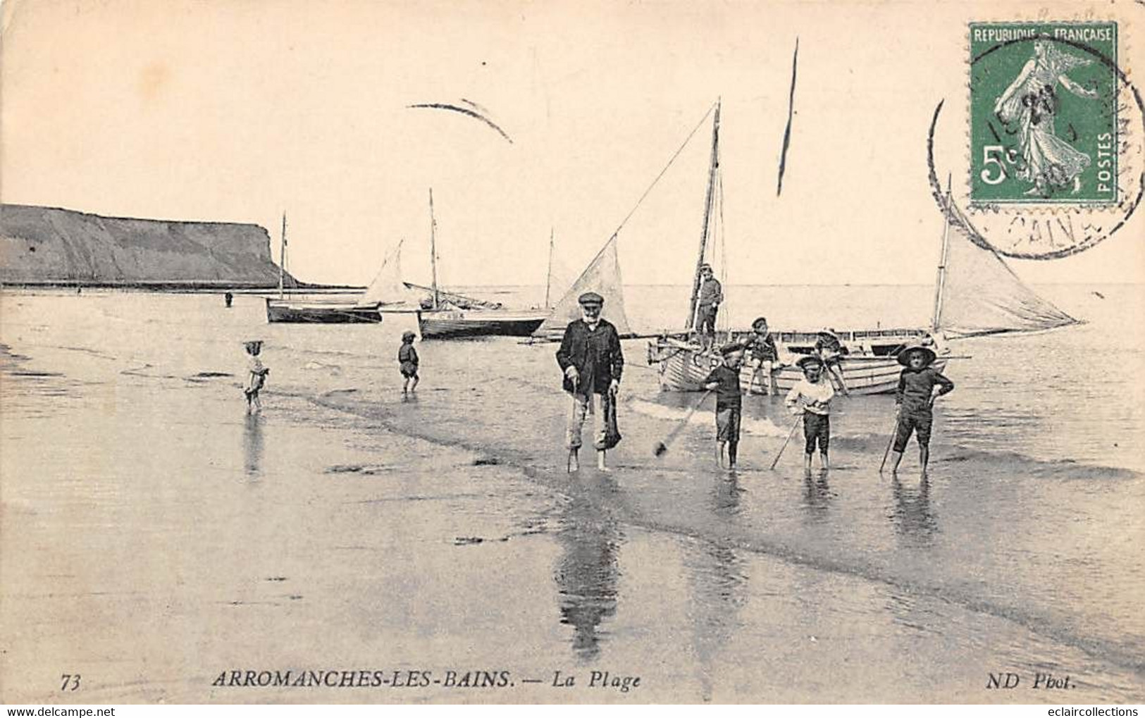 Arromanches           14       La Plage . Pêcheur A Pied           (voir Scan) - Arromanches