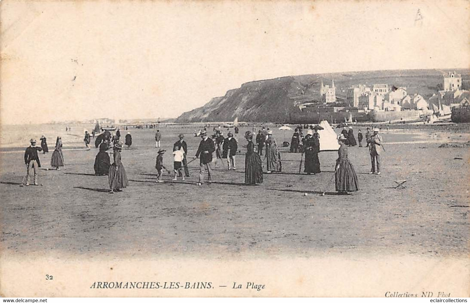 Arromanches           14       La Plage . Jeu De Croquet        (voir Scan) - Arromanches